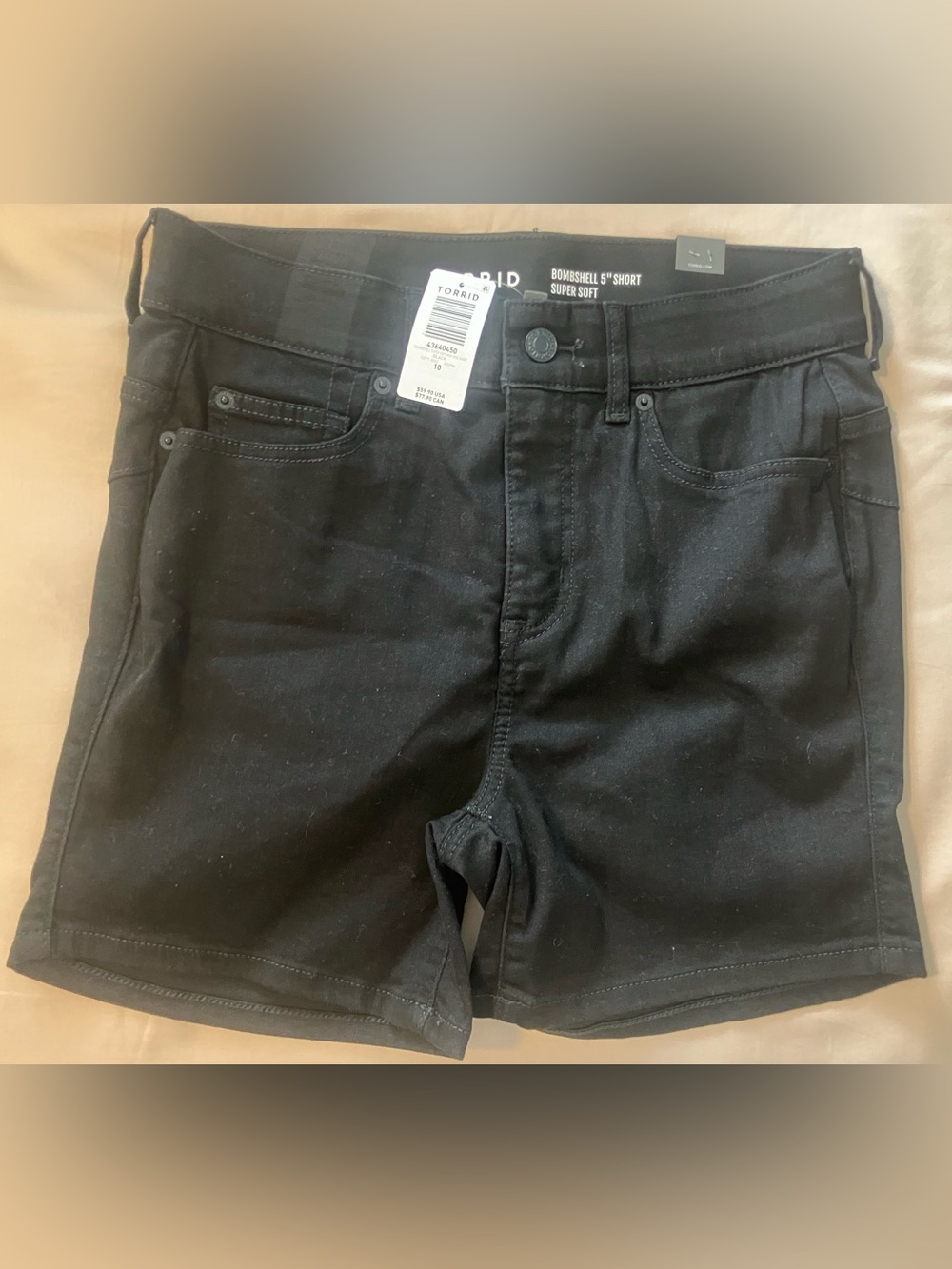 Torrid Bombshell High-Rise Super Soft 5” Denim Shorts Black NWT
